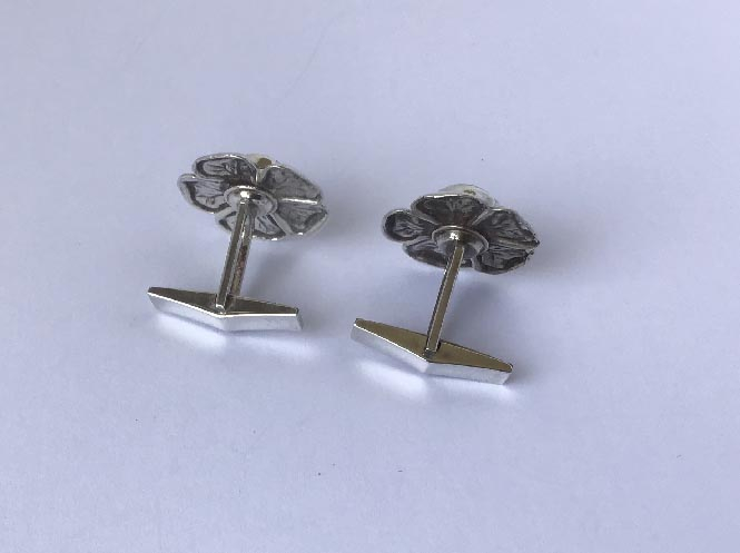 vintage pair New Zealand .925 sterling silver and paua flower cufflinks